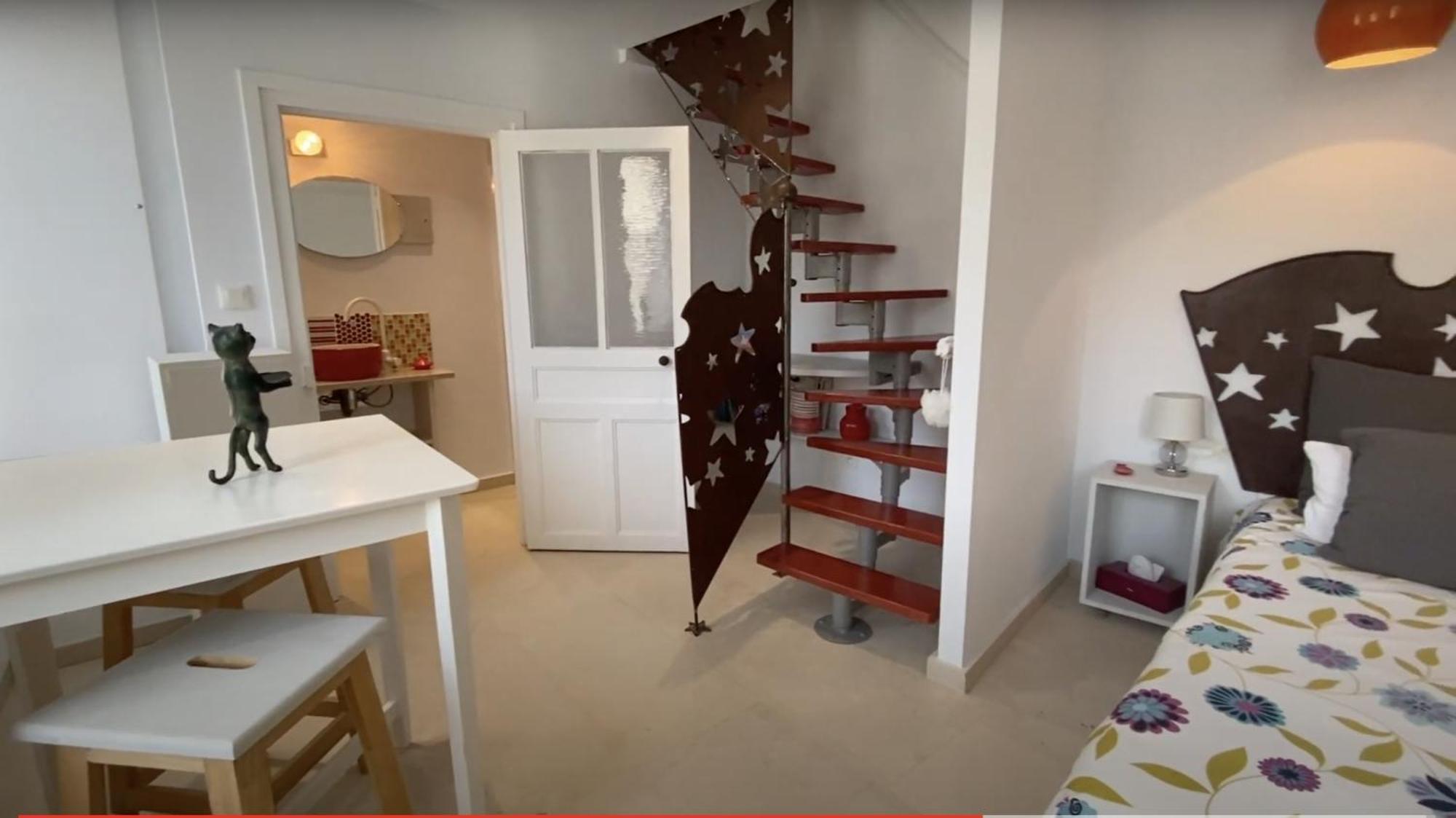 48 Urban Suites Dun-le-Palestel Oda fotoğraf