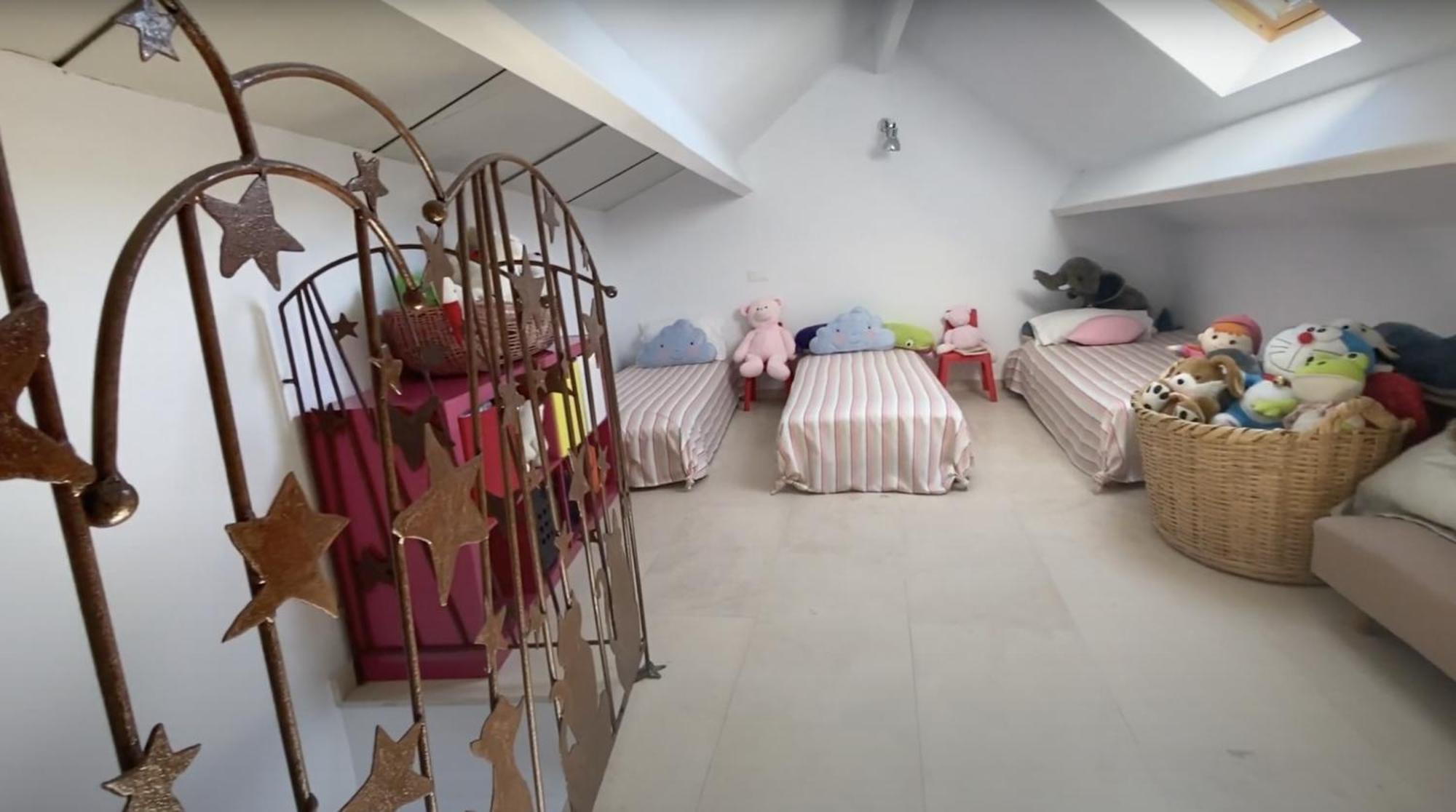 48 Urban Suites Dun-le-Palestel Oda fotoğraf